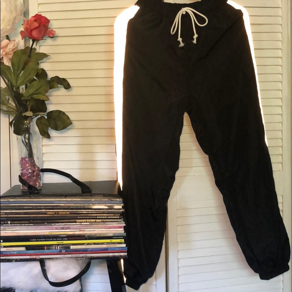 Reflective windbreakers